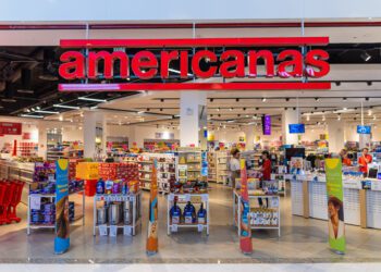 Americanas realiza saldão com até 50% de desconto e parcelamento em até 12x sem juros