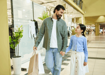 Vendas nos shoppings devem crescer 2,2% no Dia dos Pais, aponta pesquisa da Abrasce