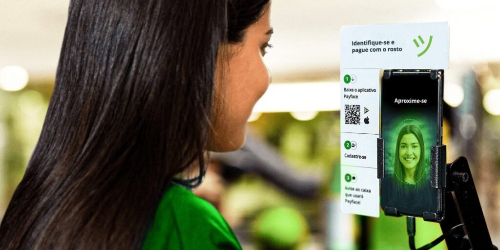 Grupo Pereira adota tecnologia de pagamento por reconhecimento facial da Payface