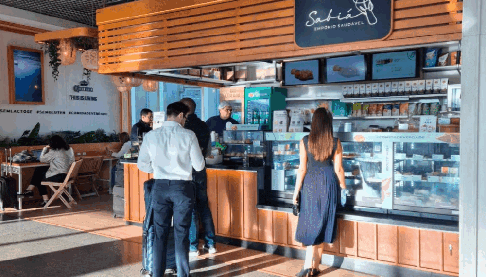 Grupo Sabiá aposta em gastronomia saudável com restaurantes em Congonhas e Guarulhos