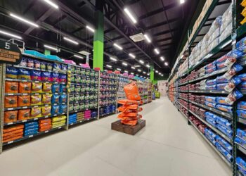Cobasi expande serviço de entrega em 1 hora para clientes de todo o Brasil