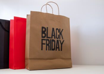 Design ganha destaque na preparação dos shoppings para a Black Friday