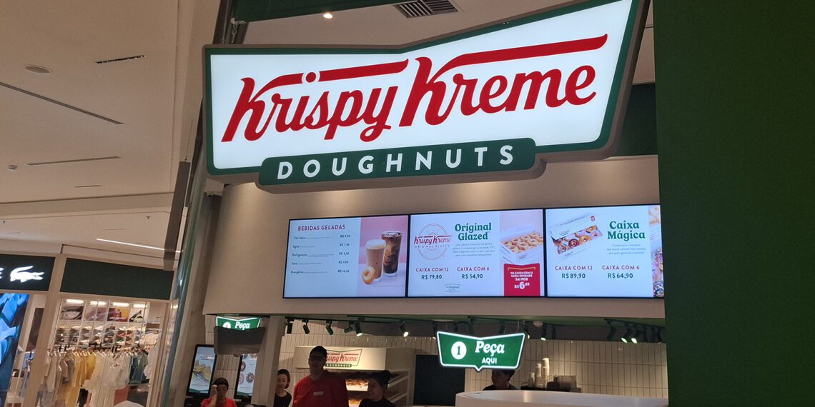 Krispy Kreme traz de volta ação de distribuição de donuts após completar 1° ano no País