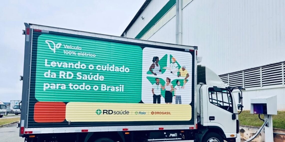 RD Saúde planeja ter 300 caminhões elétricos até 2030 e reforça logística sustentável
