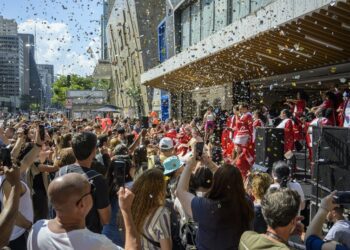 Shopping Top Center realiza shows gratuitos de Natal na Avenida Paulista