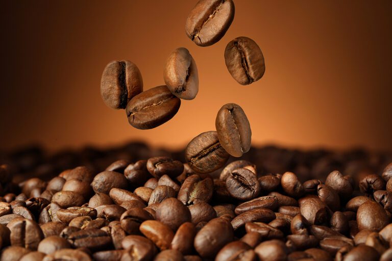 Safra de café do Brasil alivia aperto na oferta, mas não deve derrubar preço