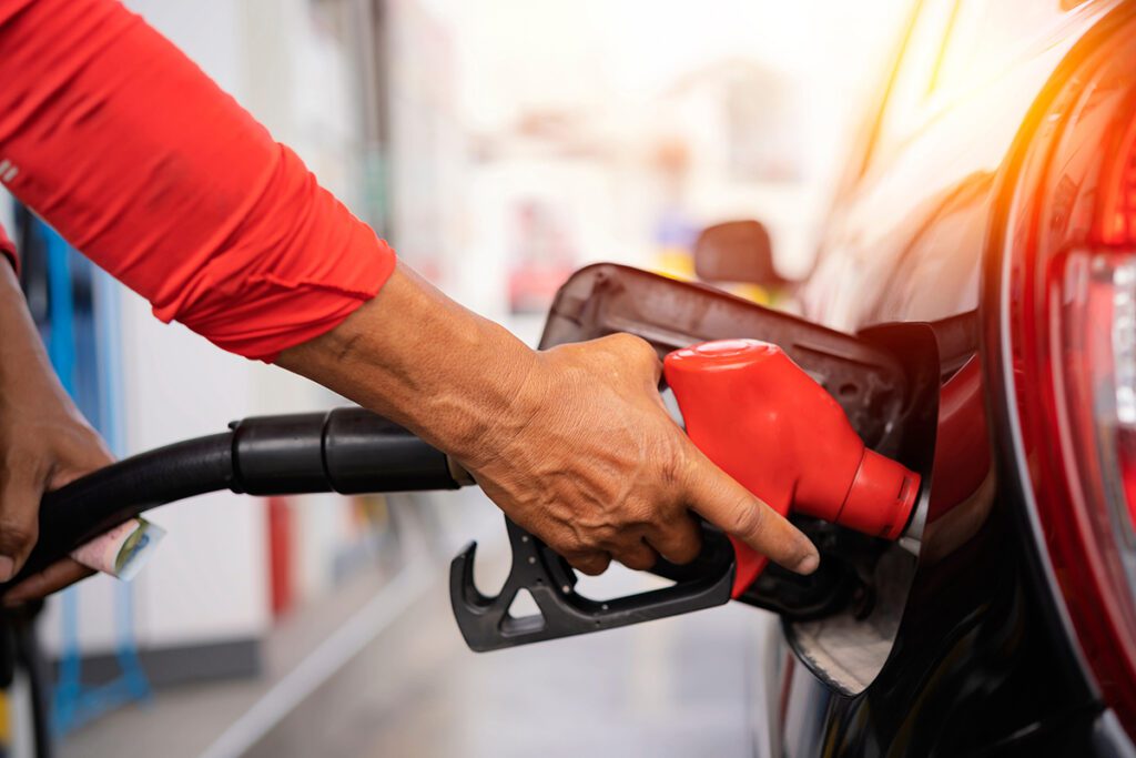 Gasolina e etanol registram alta em dezembro