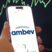 Lucro líquido da Ambev soma R$ 4,5 bilhões no 4º trimestre de 2025
