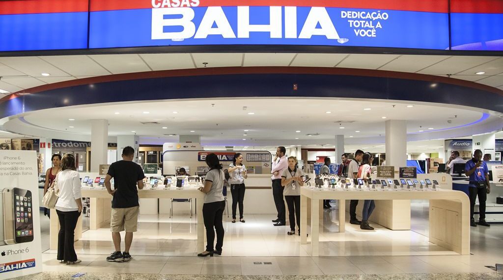 Casas Bahia leva taça do Paulistão às megalojas