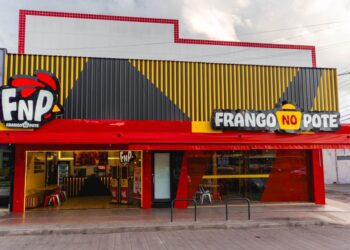 Frango no Pote aplica retrofit em unidades para otimizar atendimento e operação