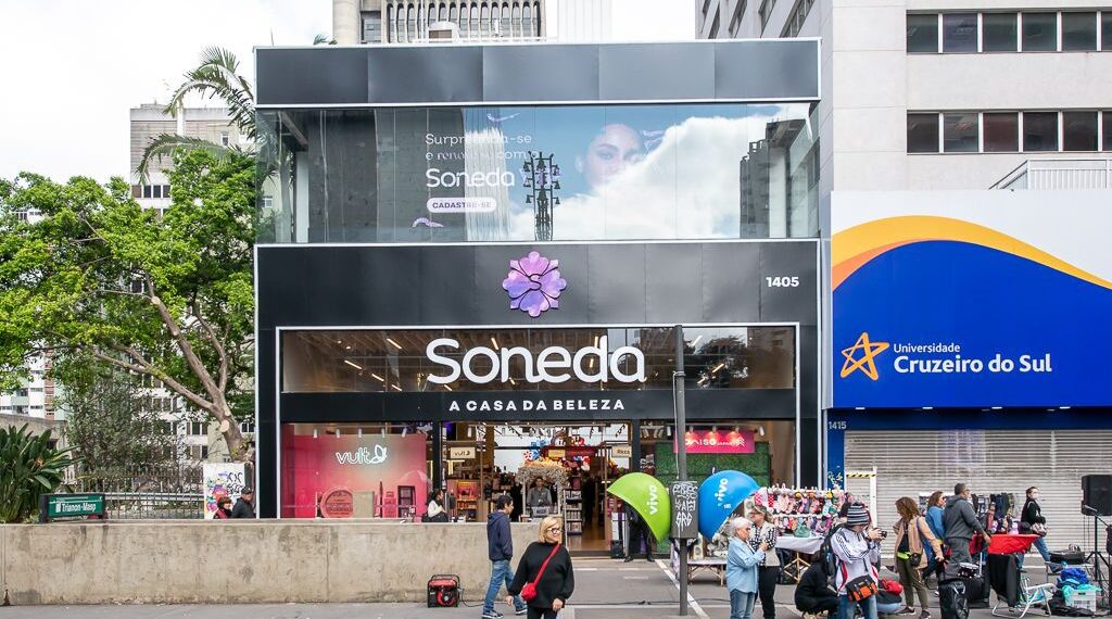 Soneda recebe mobilização por direitos de pessoas com deficiência na Avenida Paulista