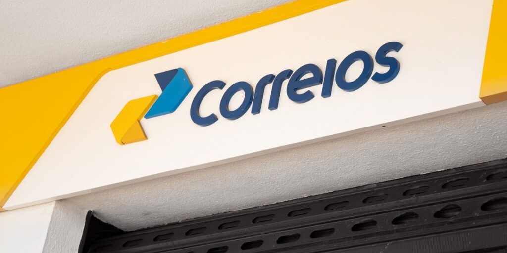 Durigan reconhece problemas nos Correios e afirma que o governo busca corrigi-los