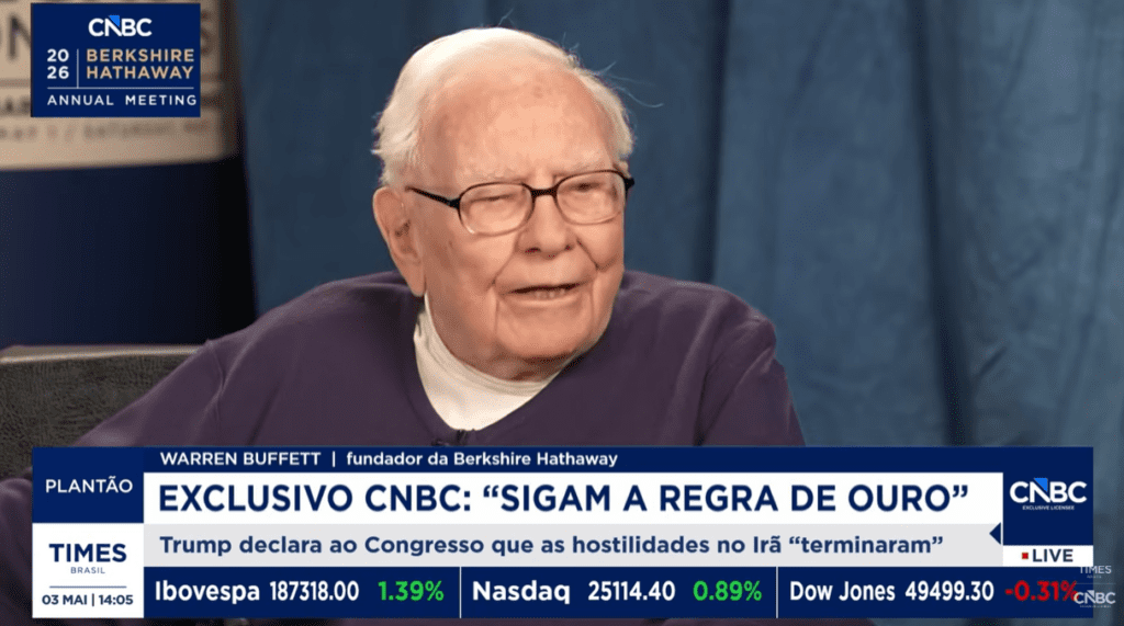 Buffet elogia trabalho de novo CEO da Berkshire em evento da empresa nos EUA