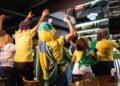Jogos do Brasil impulsionam busca por crédito em bares com salto de 52% nas concessões