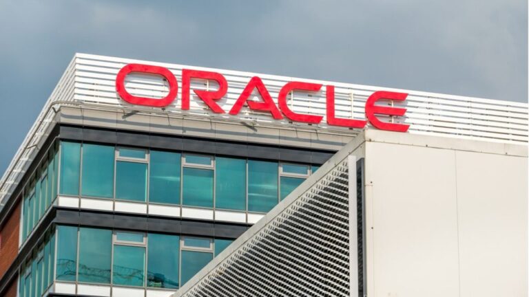 Oracle fecha contrato de quase US$ 400 milhões com governo dos EUA para plataforma de RH
