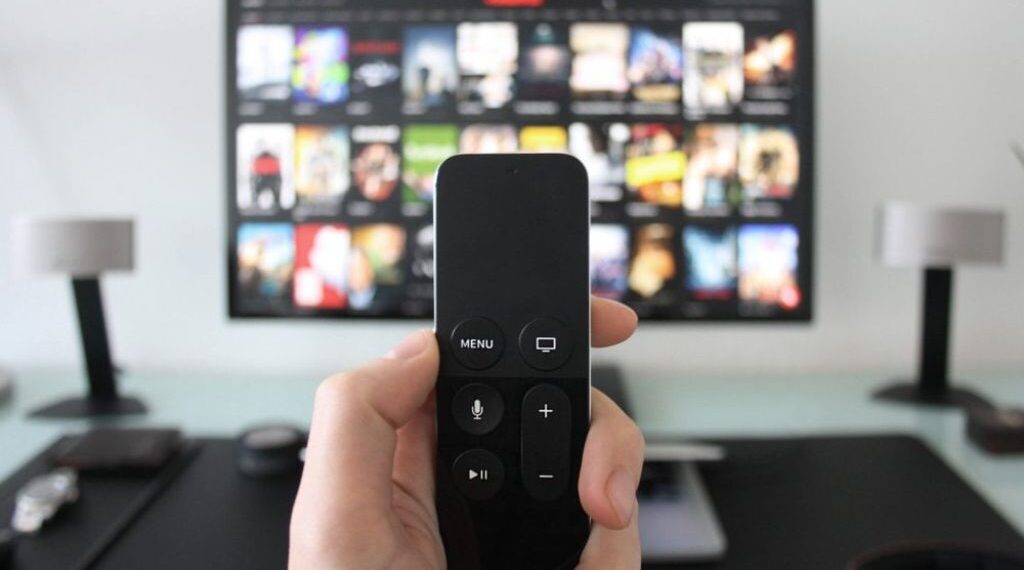 Uso de streaming pela TV Conectada avança e chega a 88 milhões de pessoas no Brasil