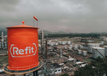 Rio de Janeiro pede falência do grupo Manguinhos, da Refit, após calote em acordo fiscal