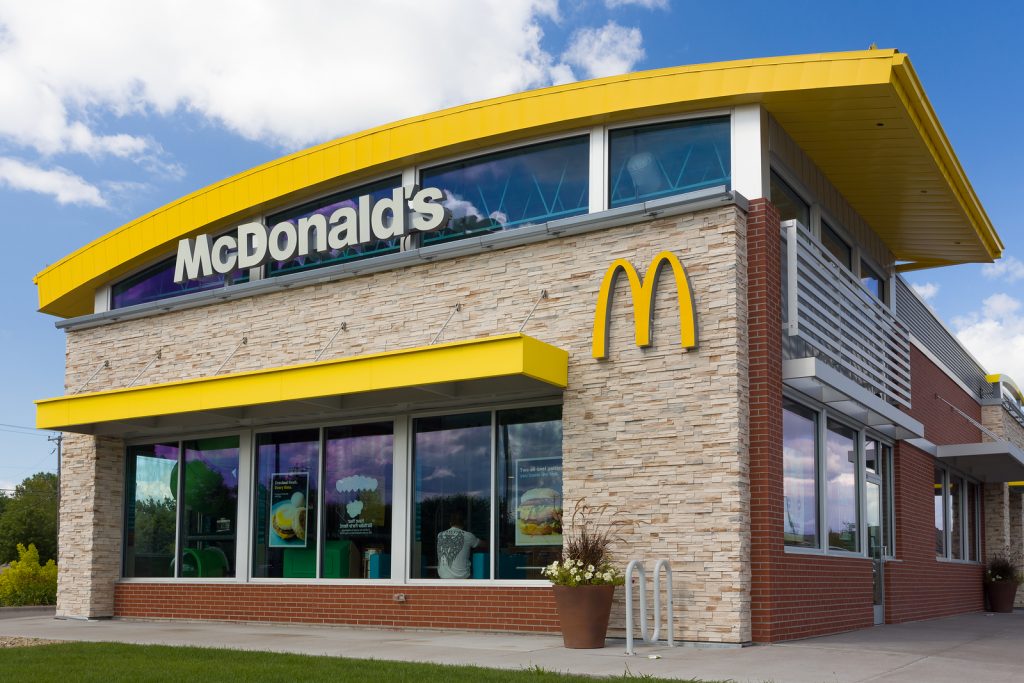 McDonald's planeja investir em expansão e gerar 18 mil empregos