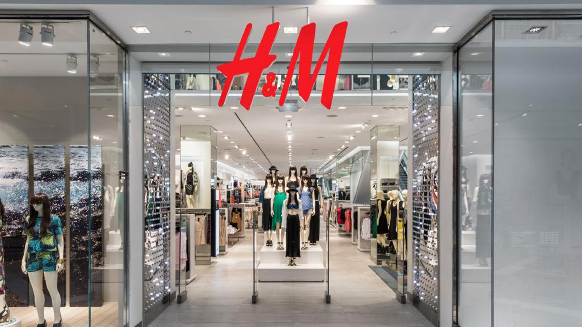 H&M reabre quarta-feira as lojas na Madeira —