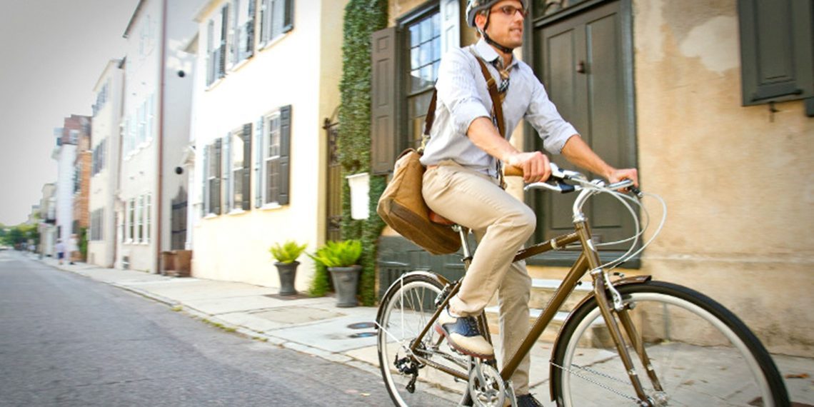 executivo de bicicleta