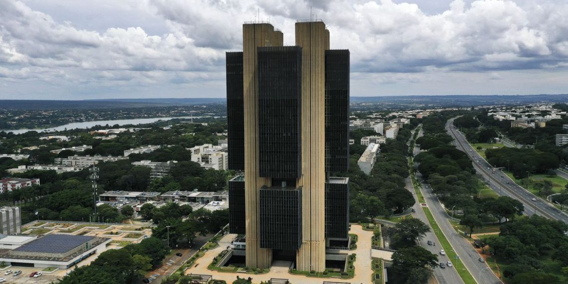 Senado aprova novos diretores do Banco Central e indicações ao Cade e CVM