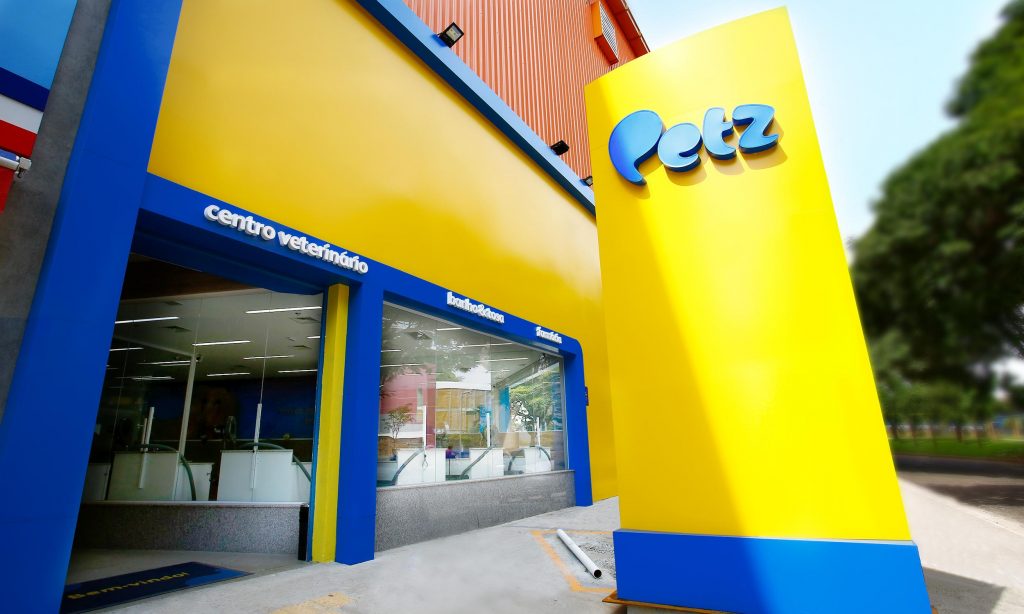 Petz amplia atuação do SAC e lança novos canais de atendimento ao cliente