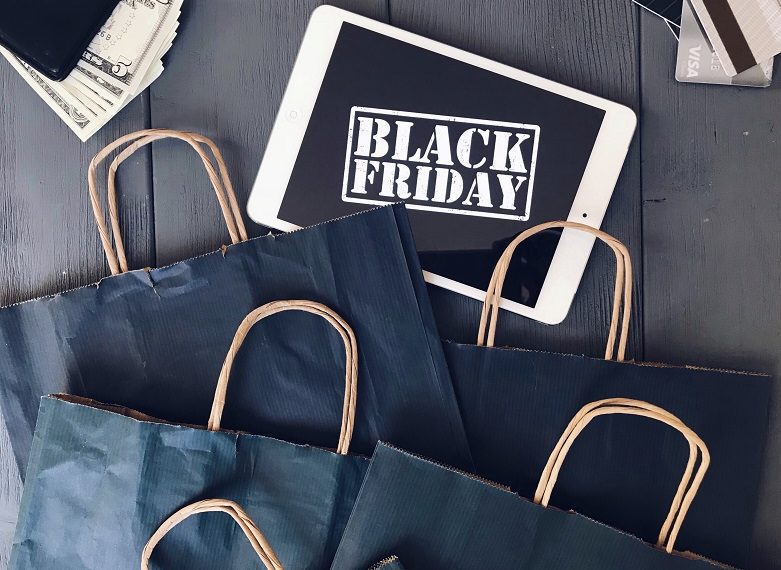 TV, redes sociais e games: publicidade tenta animar Black Friday "morna"