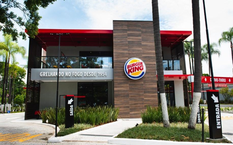 Burger King lança sobremesas em parceria com o Leite Moça