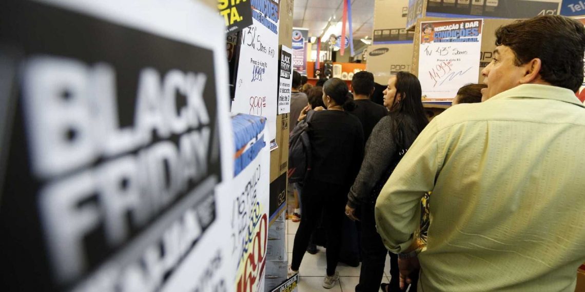 Black Friday: 5 formas de usar o pós-venda para fidelizar o consumidor