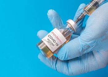 Moderna e IBM usarão tecnologias para melhorar manejo de vacinas nos EUA