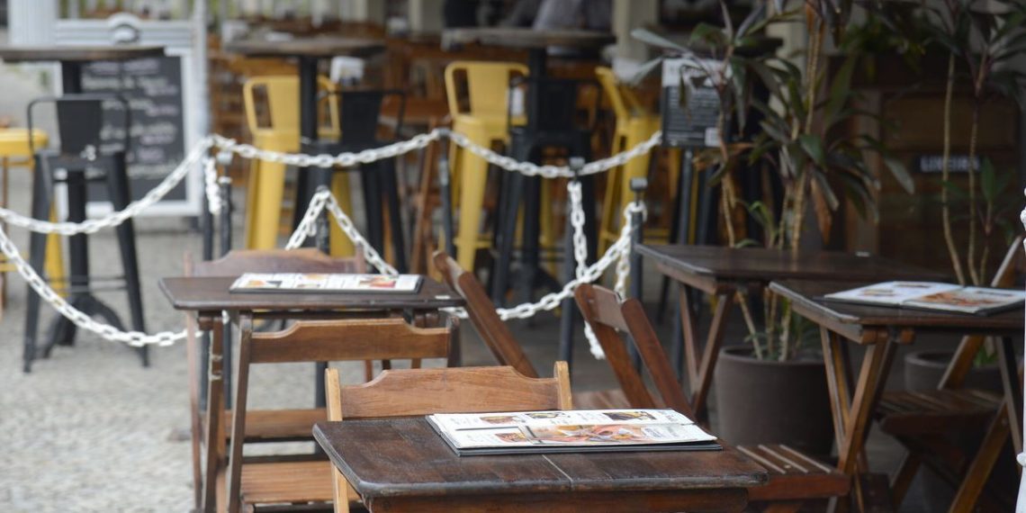 Casas noturnas tradicionais de São Paulo estão sendo impactadas diretamente pela falta de público devido ao isolamento social por causa da pandemia da Covid-19