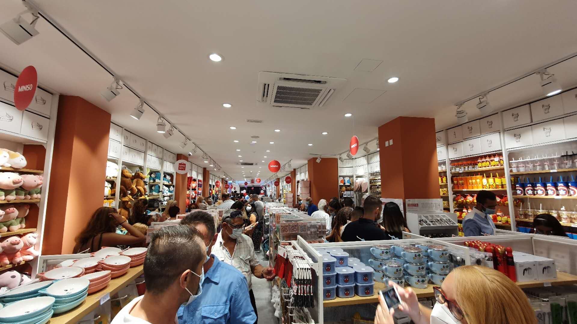 Rede de varejo chinesa Miniso cresce no ritmo de uma loja por dia