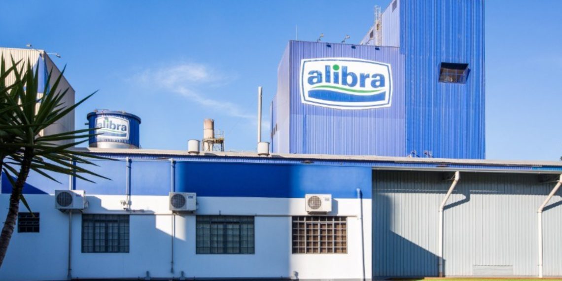 Para fortalecer a presença no foodservice, Axxon compra a fabricante de alimentos Alibra