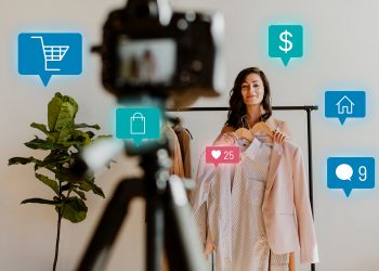 Febre na China, "live commerce", venda de produtos online, vira moda no País