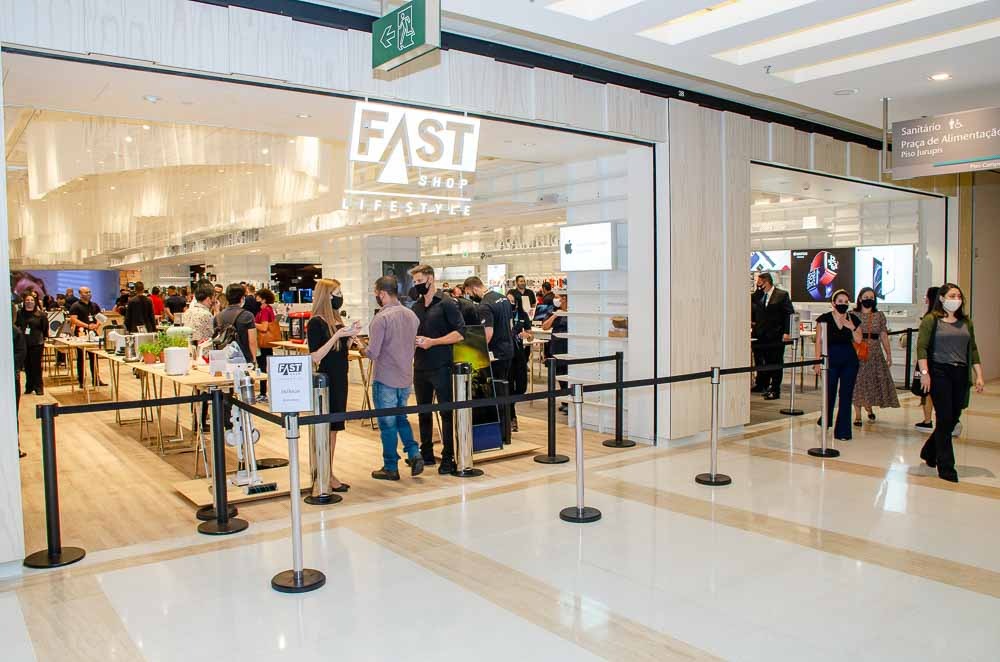 Fast Shop começa a fazer entrega de compras online em até 1 hora