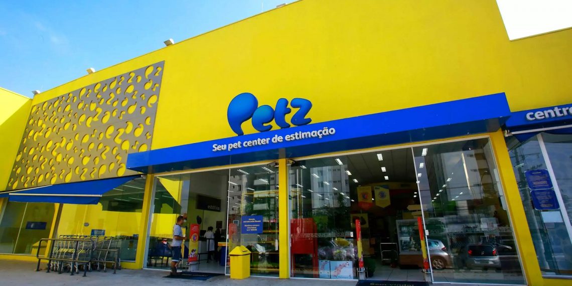 A rede de pet shops Petz registrou lucro líquido de R$ 21,6 milhões no segundo trimestre de 2021, uma alta de 109% ante o mesmo período de 2020.