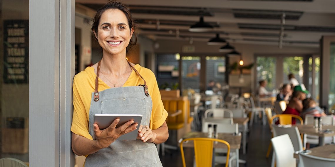 Mesmo com início de recuperação, resultados do foodservice seguem bem abaixo dos níveis pré-pandemia