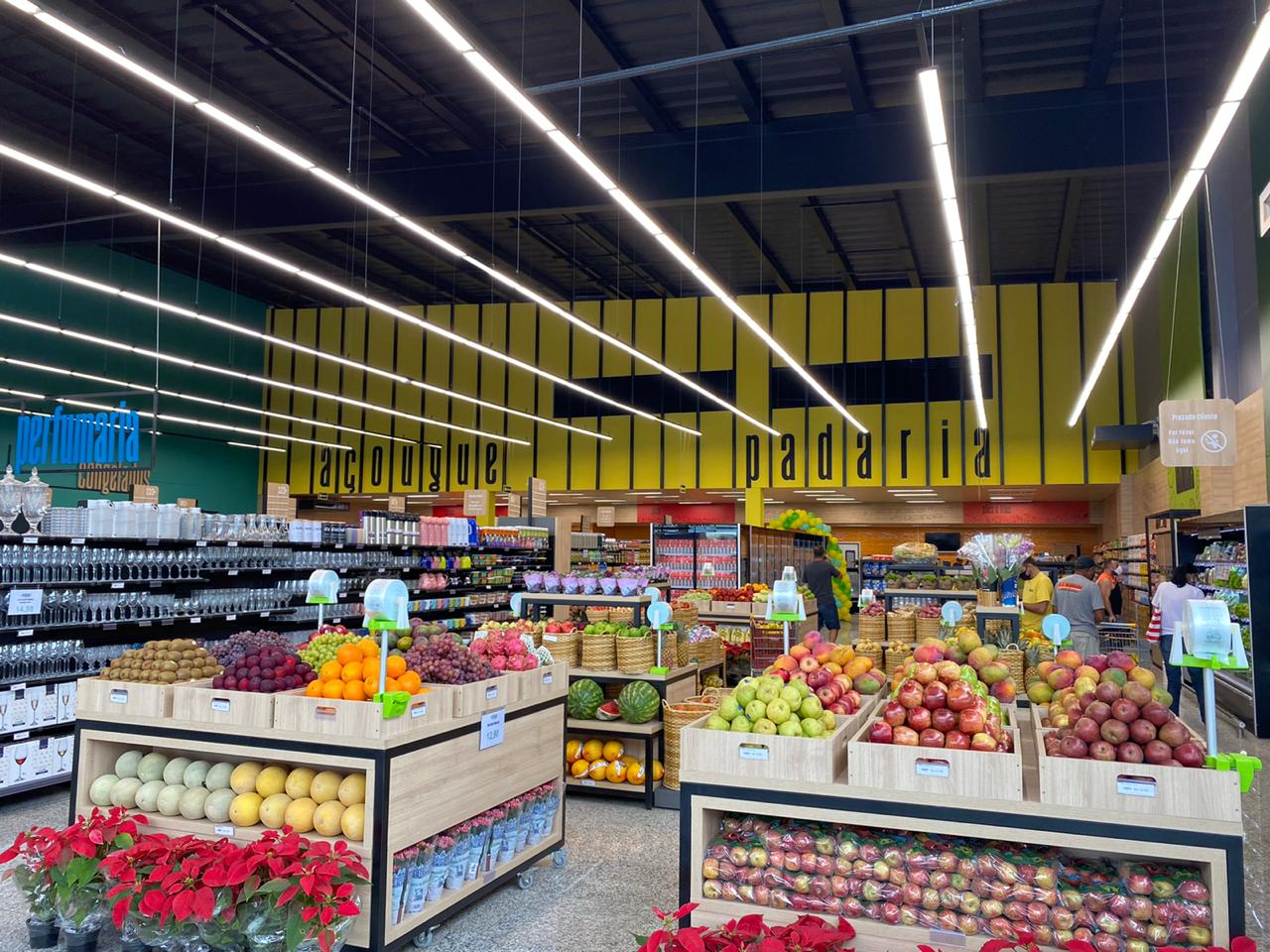 Supermercados de bairro se adaptam e crescem na pandemia