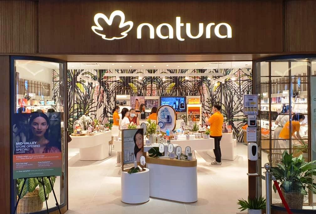 Natura lidera baixas da B3 após confirmar união com a Avon - Mercado&Consumo