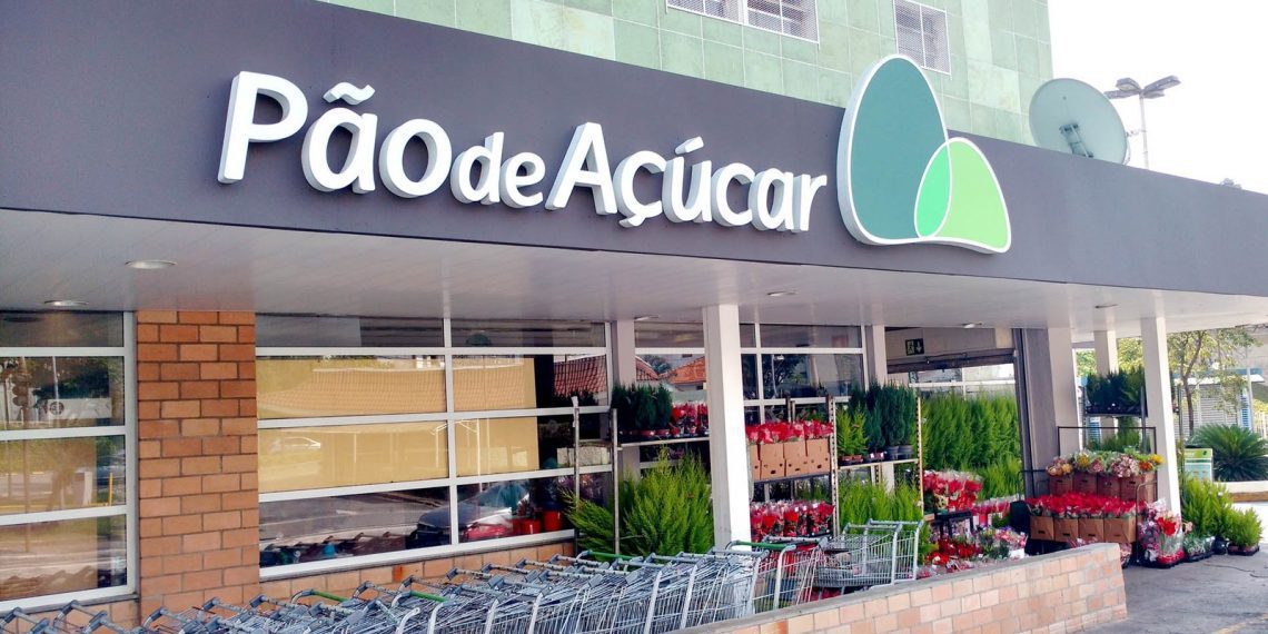 Pão de Açúcar começa a vender itens de supermercado no Magalu