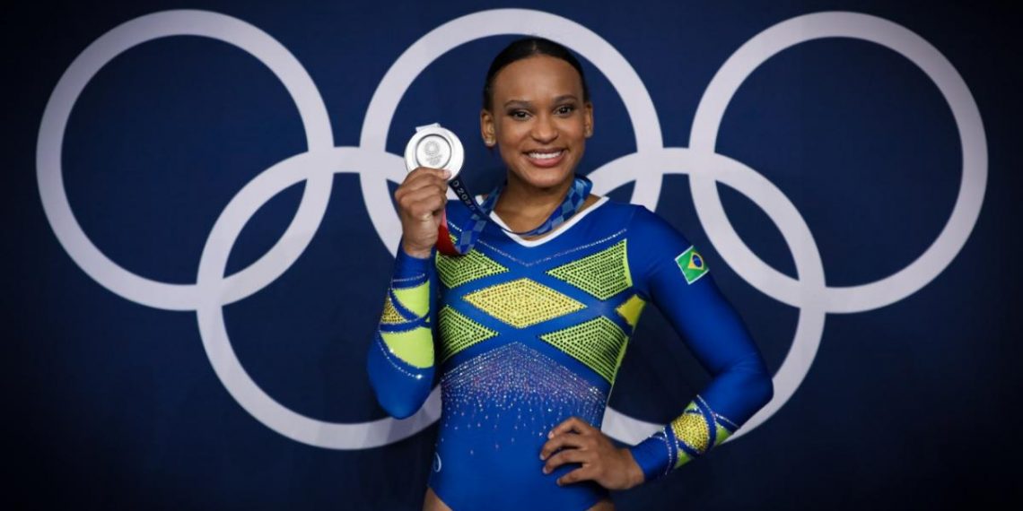 Rebeca Andrade, ginasta e medalhista olímpica brasileira Foto: Ricardo Bufolin/CBG