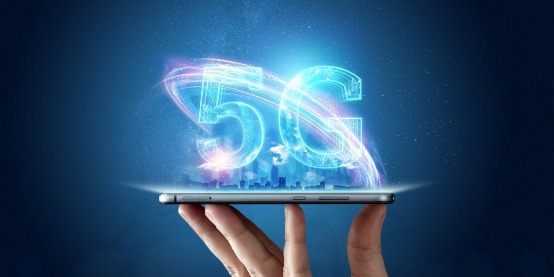 Claro pretende vender smartphones 5G a R$ 500 até fim do ano