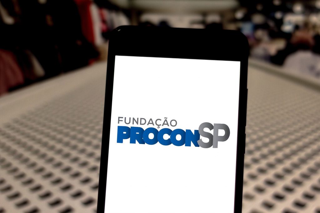 Com recorde de reclamações, Procon quer suspensão do app Facily