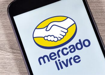Mercado Livre suspende anúncios de bebidas destiladas após casos de intoxicação por metanol