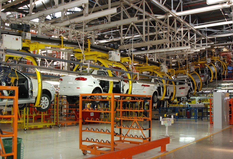 Fiat vê melhora no abastecimento de peças e antecipa volta de operários