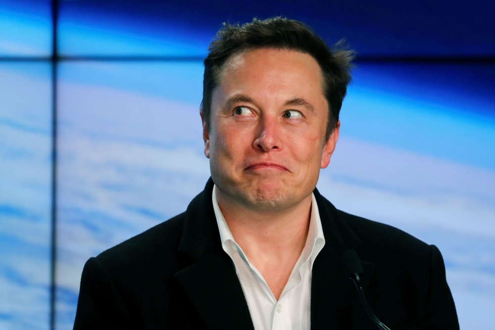 Musk perde posto de mais rico do mundo, pressionado por queda de ações da Tesla