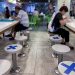 Consumo em bares e restaurantes cai 7,6% em novembro