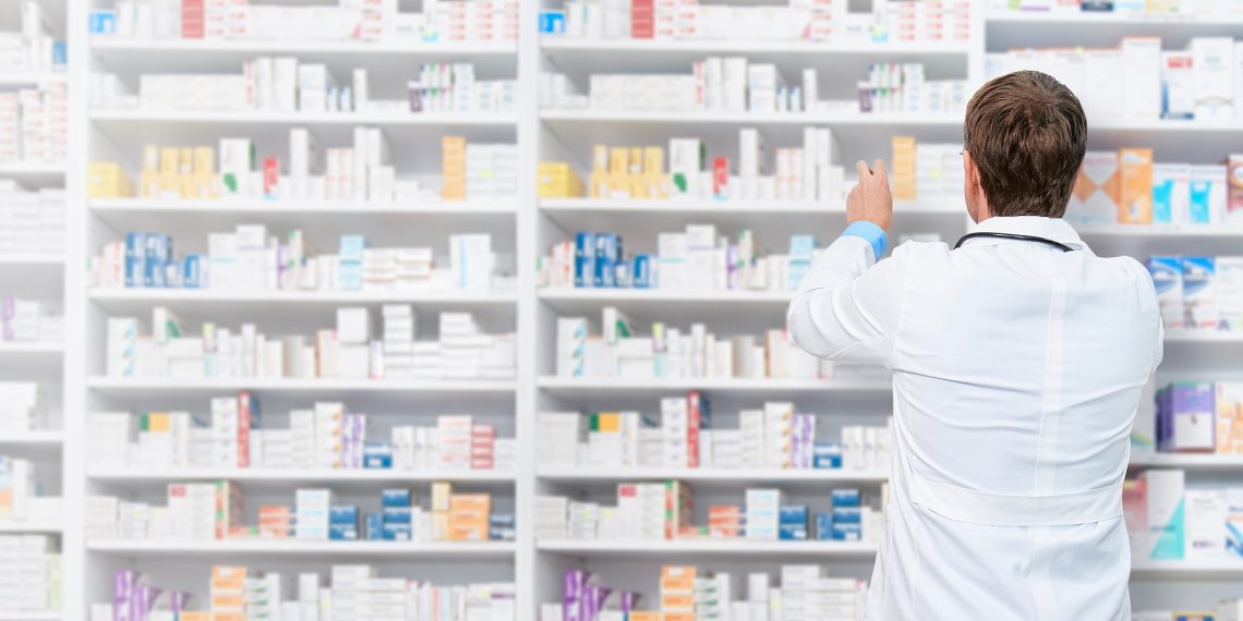 Varejo farmacêutico termina 2021 com crescimento de 10,8%