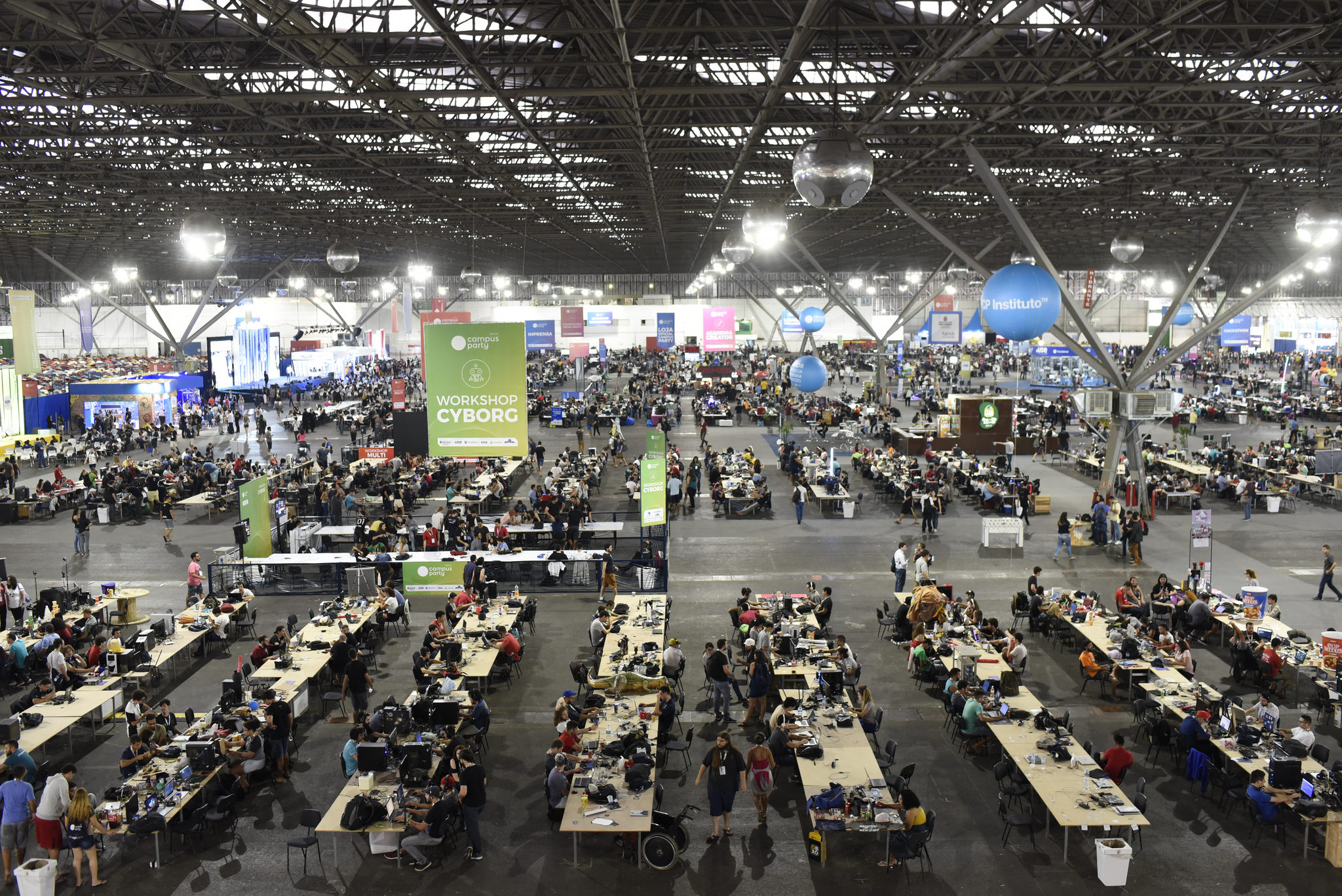 Campus Party Brasil 2023 abre as portas para o público em São