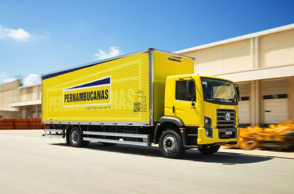 Pernambucanas vai usar caminhões elétricos para entregas nas lojas